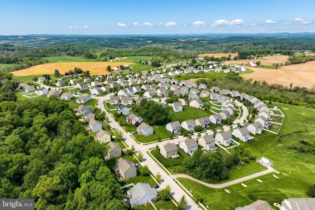 1134 ALTA VISTA WAY, Seven Valleys, PA 17360