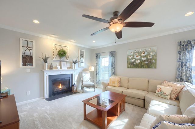 1134 ALTA VISTA WAY, Seven Valleys, PA 17360
