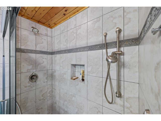 96213 FAIRVIEW SUMNER Ln, Coquille, OR 97423