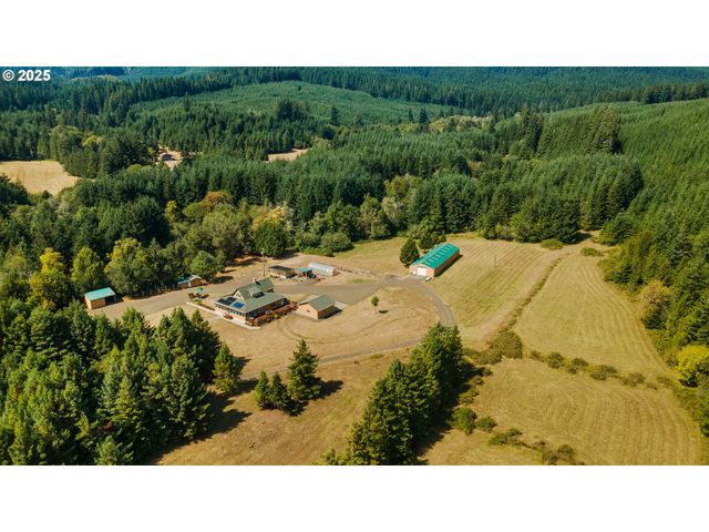 96213 FAIRVIEW SUMNER Ln, Coquille, OR 97423