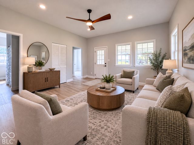31 S Superior Street, Orestes, IN 46063