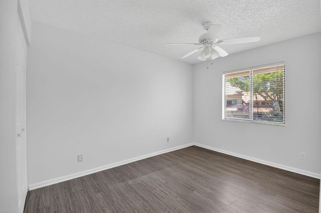 5530 Coach House Circle E, Boca Raton, FL 33486