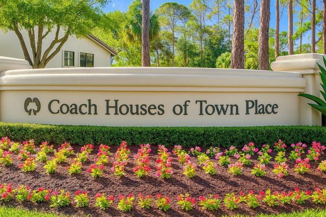 5530 Coach House Circle E, Boca Raton, FL 33486