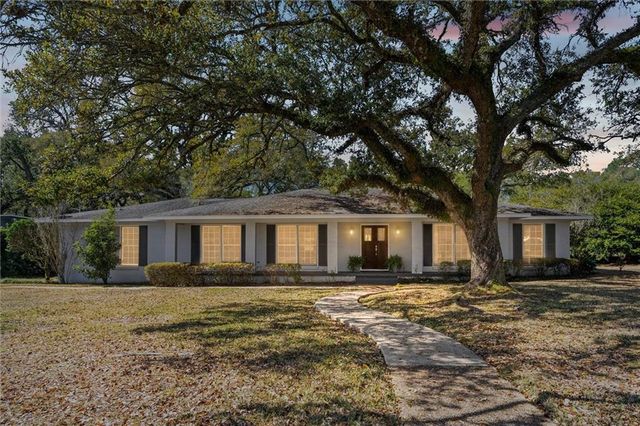 4583 Hawthorne Place, Mobile, AL 36608