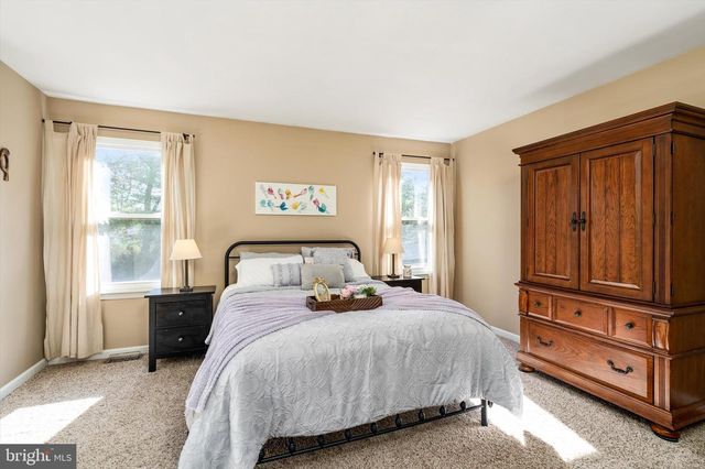 10 N HILL DR, Westampton, NJ 08060