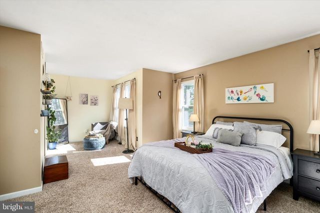 10 N HILL DR, Westampton, NJ 08060