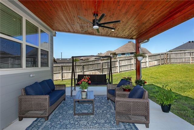 2071 Positano Loop, Bryan, TX 77808