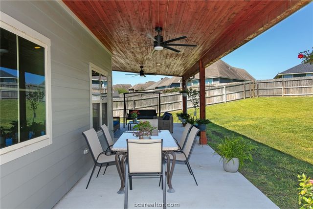 2071 Positano Loop, Bryan, TX 77808