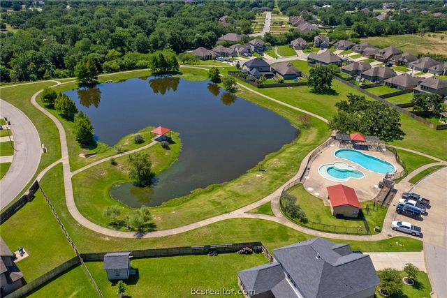 2071 Positano Loop, Bryan, TX 77808