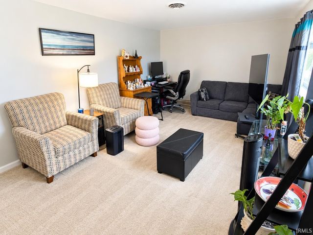 7921 Chinchilla Lane, Fort Wayne, IN 46816