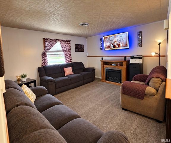7921 Chinchilla Lane, Fort Wayne, IN 46816