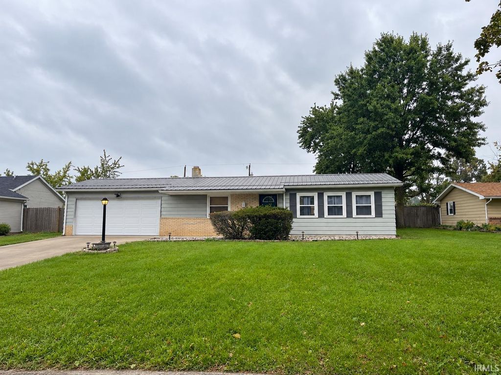7921 Chinchilla Lane, Fort Wayne, IN 46816