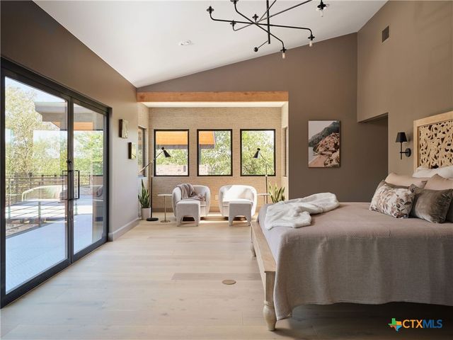 353 Lakeview Boulevard, New Braunfels, TX 78130