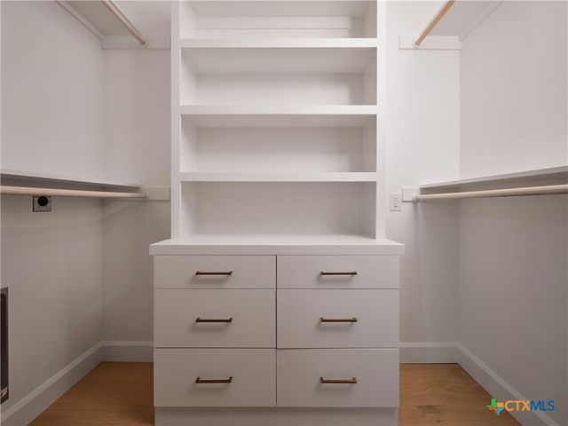 353 Lakeview Boulevard, New Braunfels, TX 78130