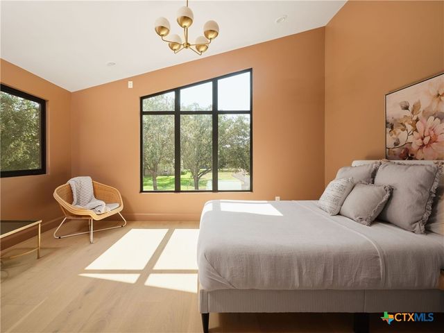 353 Lakeview Boulevard, New Braunfels, TX 78130