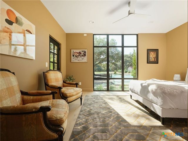 353 Lakeview Boulevard, New Braunfels, TX 78130