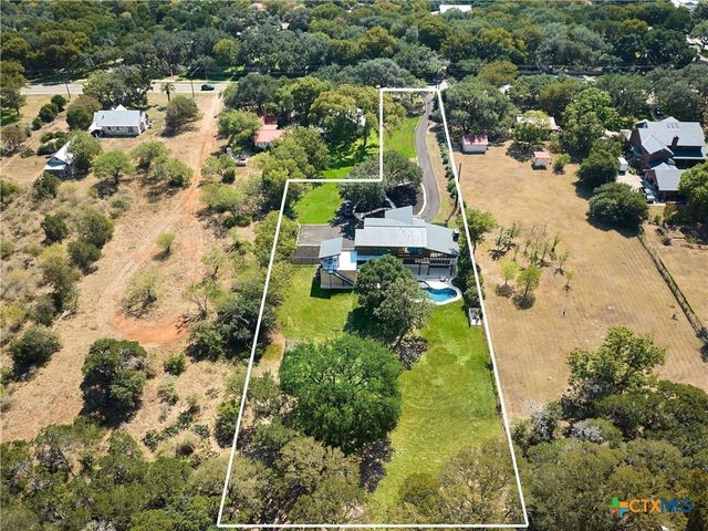 353 Lakeview Boulevard, New Braunfels, TX 78130