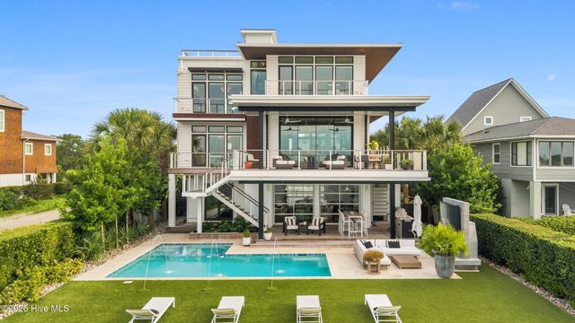 20 Pelican Drive, Wrightsville Beach, NC 28480