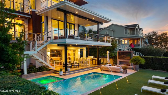 20 Pelican Drive, Wrightsville Beach, NC 28480