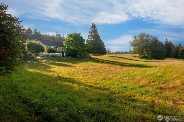 2383 W Shore Drive, Lummi Island, WA 98262