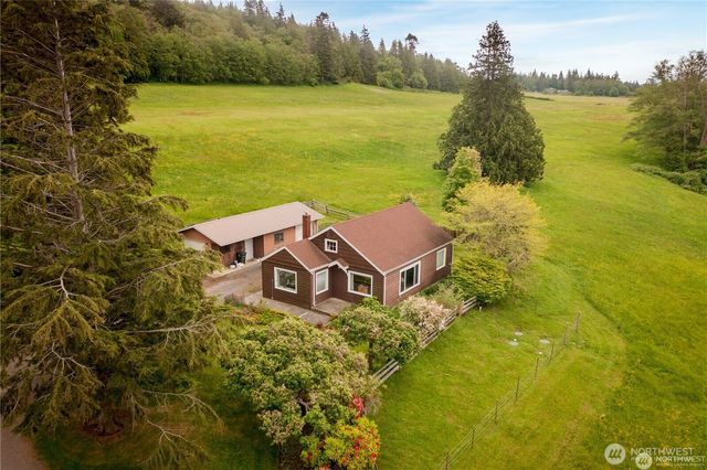 2383 W Shore Drive, Lummi Island, WA 98262