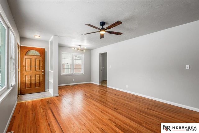 949 N 68th Street, Lincoln, NE 68505