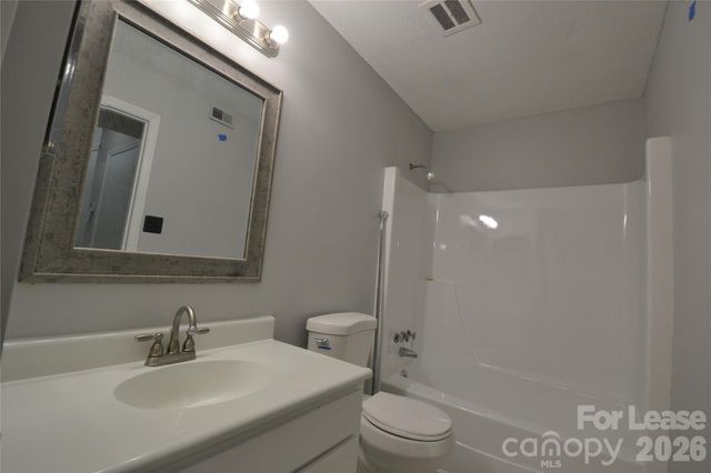2013 Stoney Point Lane 29, Charlotte, NC 28210