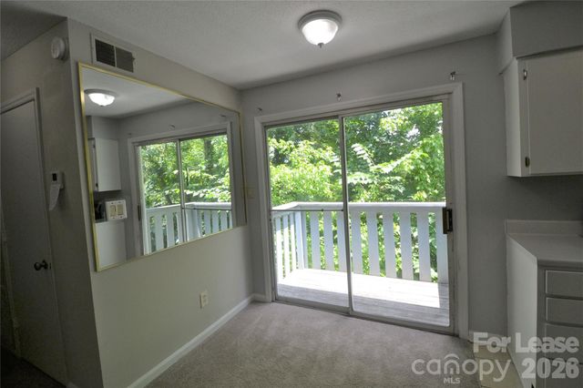2013 Stoney Point Lane 29, Charlotte, NC 28210