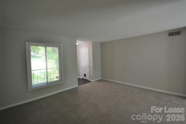 2013 Stoney Point Lane 29, Charlotte, NC 28210