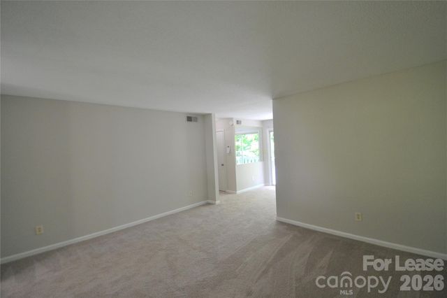 2013 Stoney Point Lane 29, Charlotte, NC 28210