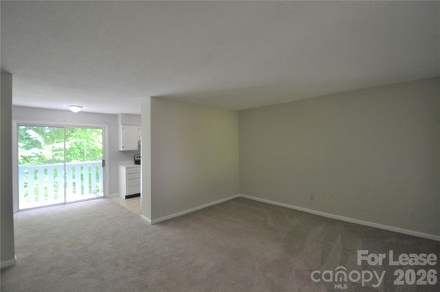 2013 Stoney Point Lane 29, Charlotte, NC 28210