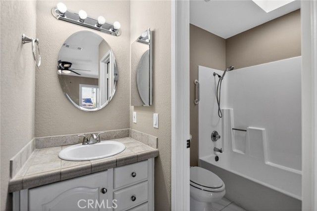 509 Rockledge Street, Oceanside, CA 92054