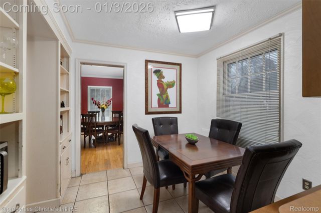 19385 Renfrew Road, Detroit, MI 48221