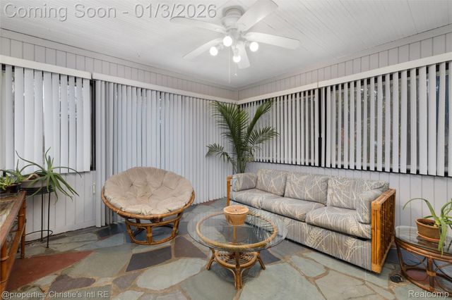 19385 Renfrew Road, Detroit, MI 48221