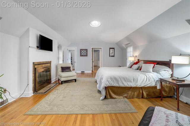 19385 Renfrew Road, Detroit, MI 48221