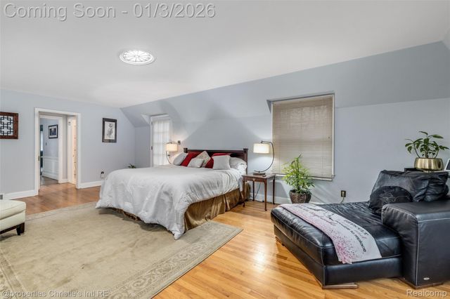 19385 Renfrew Road, Detroit, MI 48221