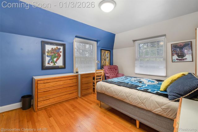 19385 Renfrew Road, Detroit, MI 48221