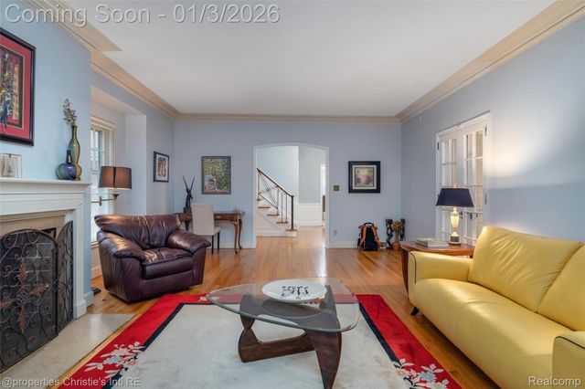 19385 Renfrew Road, Detroit, MI 48221