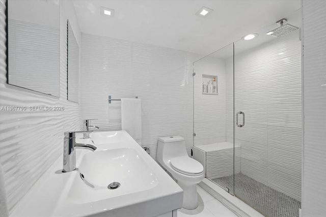 18051 Biscayne Boulevard 1701, Aventura, FL 33160