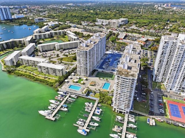 18051 Biscayne Boulevard 1701, Aventura, FL 33160