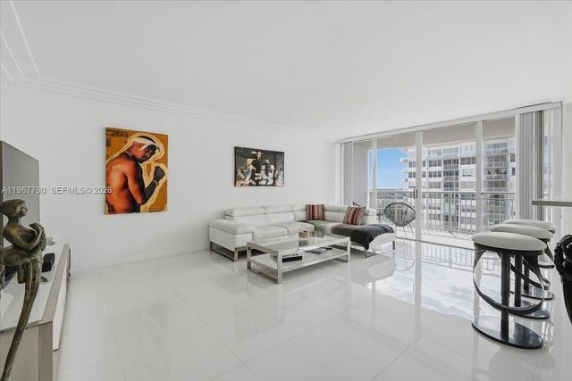 18051 Biscayne Boulevard 1701, Aventura, FL 33160