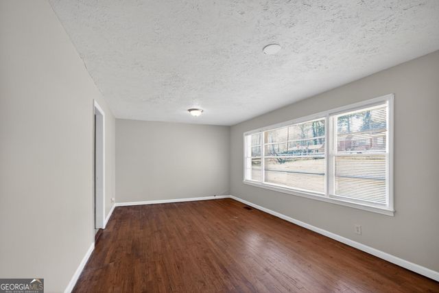 4458 Linecrest Way, Ellenwood, GA 30294