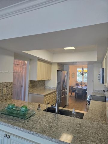 2880 NE 14th St Causeway 311, Pompano Beach, FL 33062