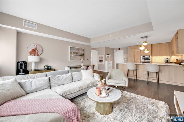 800 Ave At Port Imperial Boulevard 920, Weehawken, NJ 07086