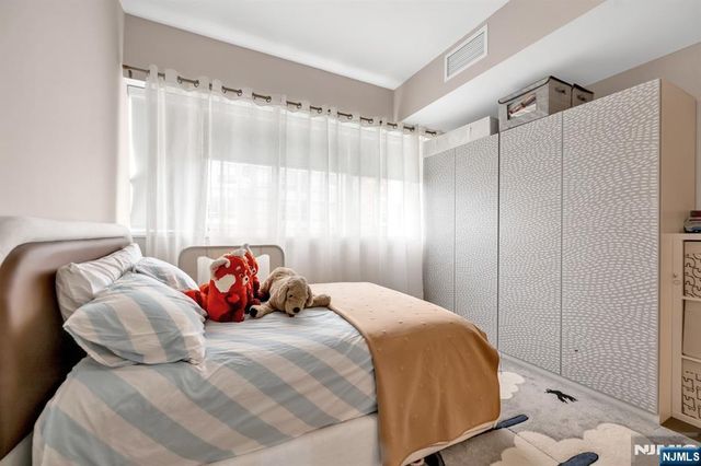 800 Ave At Port Imperial Boulevard 920, Weehawken, NJ 07086