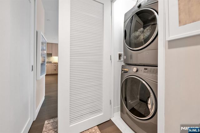 800 Ave At Port Imperial Boulevard 920, Weehawken, NJ 07086