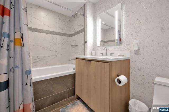 800 Ave At Port Imperial Boulevard 920, Weehawken, NJ 07086