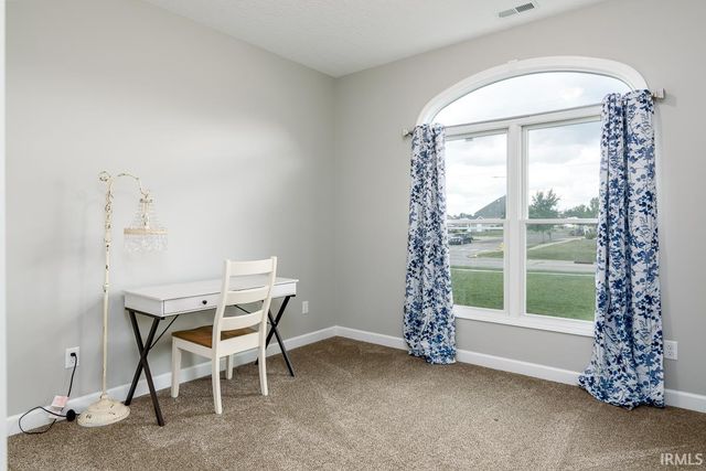 1224 E Monroe Street, Decatur, IN 46733