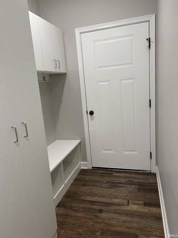 1224 E Monroe Street, Decatur, IN 46733