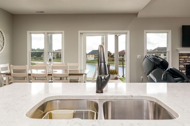 1224 E Monroe Street, Decatur, IN 46733